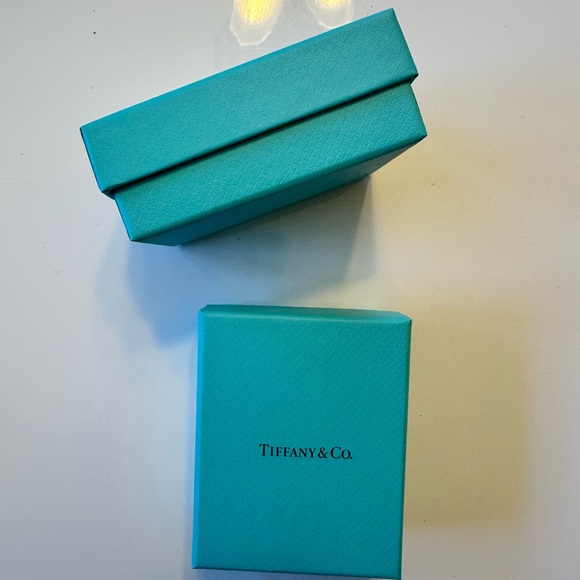 Tiffany & Co. Set - Picture 6 of 10